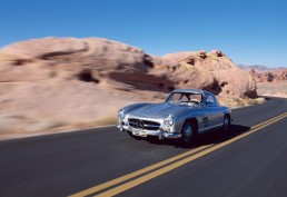 Mercedes-Benz 300 SL „Gullwing“ (W 198, 1954 bis 1957).