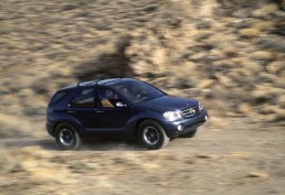 Mercedes-Benz AAVision, präsentiert im Januar 1996 auf der North American International Auto Show (NAIAS) in Detroit. Seriennahe Studie der M-Klasse, die ab Mai 1997 im neuen Werk Tuscaloosa, Alabama (USA) produziert wird. (Fotosignatur der Mercedes-Benz Classic Archive: D95F3407)