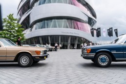 Automobile Sommertreffs „Classics & Coffee“ sowie „Sterne unterm Stern“ am Mercedes-Benz Museum von Juni bis Oktober 2021. Foto der Veranstaltung unter dem früheren Namen „Cars & Coffee“ am 17. Juni 2018.