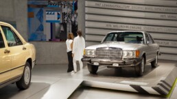 Claudia Wieser, Portrait, 2023. Gewebte Textilien, Mercedes-Benz Art Collection