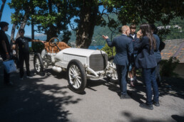 Mercedes-Benz Classic beim FuoriConcorso am Comer See, 16. bis 17. Mai 2026. Mercedes 120 PS Sechszylinder-Rennwagen (1906) im „Starting Grid“ auf dem Gelände der Villa del Grumello. Foto: Michel Ginsberg.