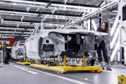 Next Level Production im Mercedes-Benz Werk Kecskemét - Rohbau: Einblick in die Produktion der neuen Mercedes-Benz C-Klasse