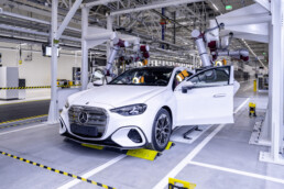 Innovative Produktionsprozesse am Standort Kecskemét: KI-gestützte Qualitätskontrolle Dank AI-Vision System