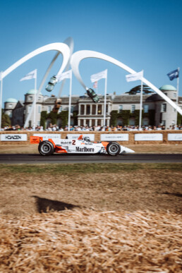 Mercedes-Benz Classic beim Goodwood Festival of Speed 2026. Mercedes-Benz CLK-LM (1998) auf der Bergrennstrecke.