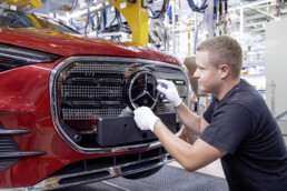 Digital, flexibel, vernetzt: erfolgreicher Produktionsstart des neuen Mercedes-Benz GLA im Werk Rastatt