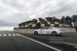 140 Years. 140 Places. Die neue S‑Klasse auf ihrer Reise durch Indien und Bhutan – Impressionen aus Thimphu und Bangalore, mit einem Stopp beim Mercedes-Benz Research & Development Center